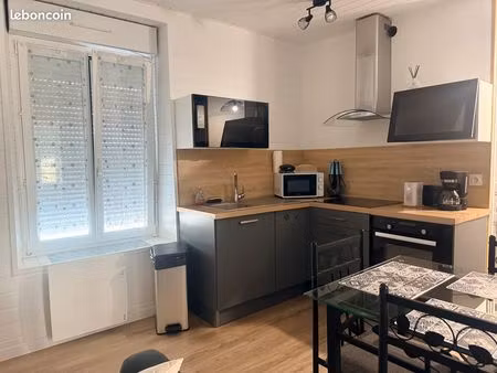 loue appartement meublé centre etel