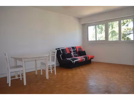 location meublée appartement 1 pièce 34 m² à sceaux (92330)  960 €