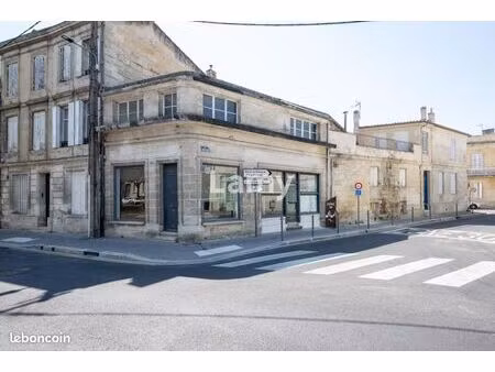 bureau 281 m²