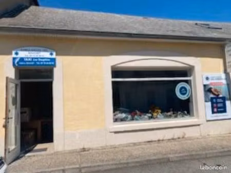 petit local commercial à louer