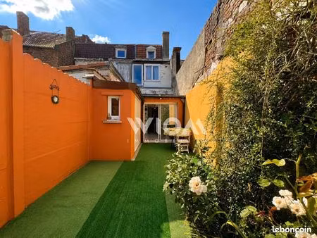 maison de ville 4 pièces 124 m²