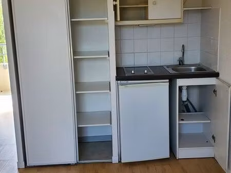 studio étudiant