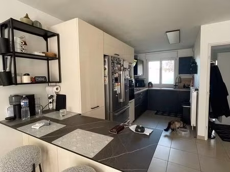 maison mitoyenne 3 chambres