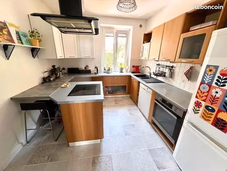 superbe 4p 89 m2 rez-de-chaussée avec cour commune arrière 100 m2 - vieux schiltigheim - c
