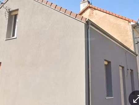 vend maison de ville 3 chambres
