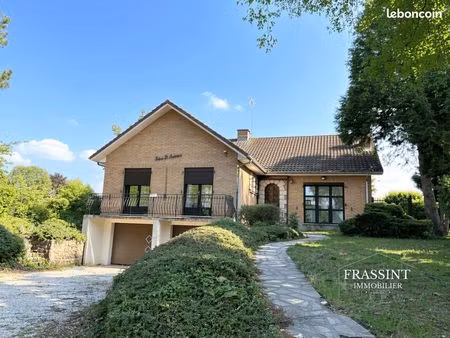 pavillon 5 pièces 129 m²