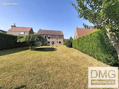 maison 7 pièces 211 m²