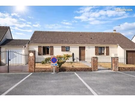 maison 6 pièces 115 m²