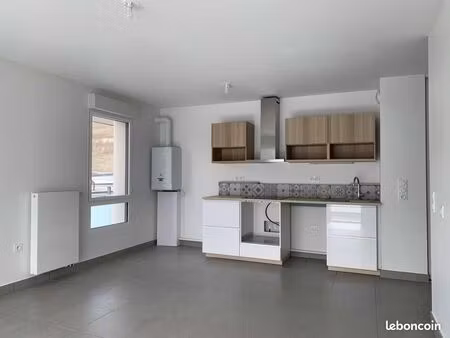 appartement 3 pièces 62 m²