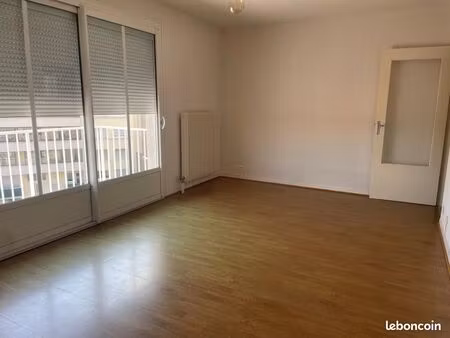 appartement 3 pièces 66 m²