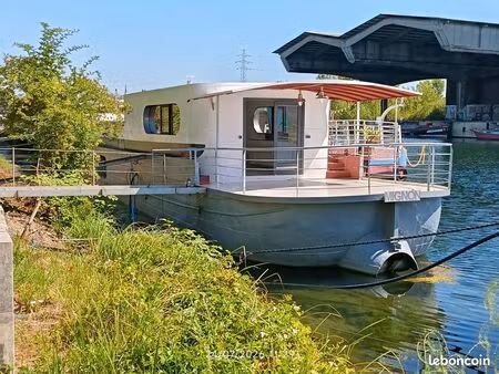 à vendre péniche logement