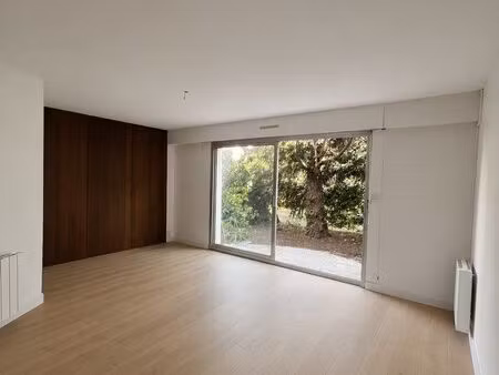 cabinet / bureau merville