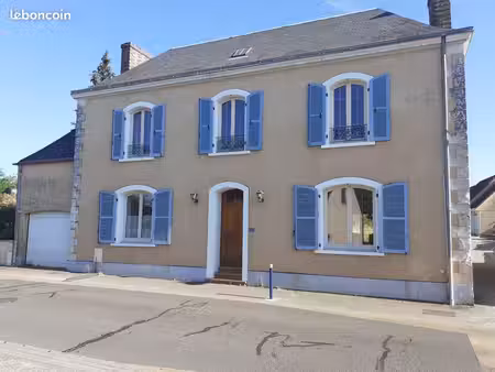 maison de ville 6 pièces 149 m²