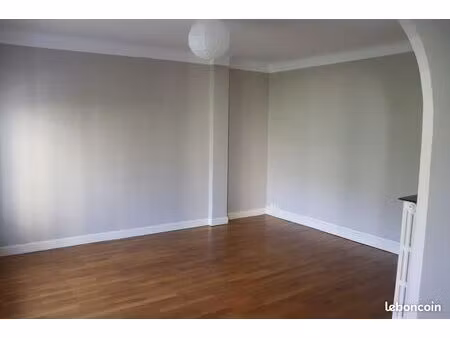 a louer t3 84 m2 spacieux et lumineux