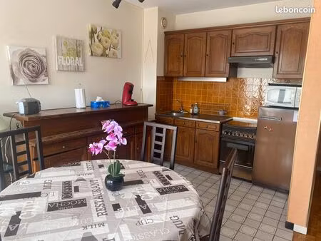 à louer – appartement meublé 42 m² – annecy – au pied du lac – 1 000 hors charges