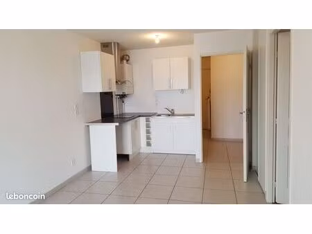 location t2  36m²
