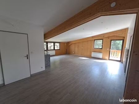 location a l'année non meublé