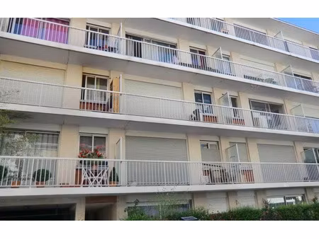location appartement 1 pièce 30 m² à boulogne-billancourt (92100)  1 190 €