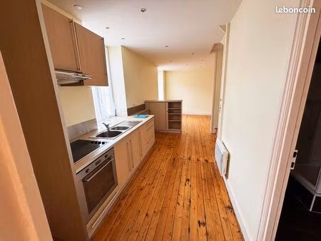 à louer appartement 45 m2 chauffailles
