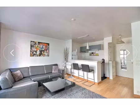location meublée appartement 2 pièces 42 m² à suresnes (92150)  1 290 €