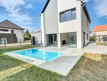 maison neuve