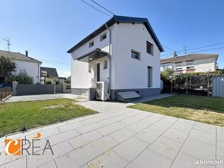 maison 5 pièces 90 m²