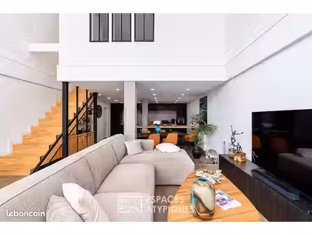grange 5 pièces 205 m²