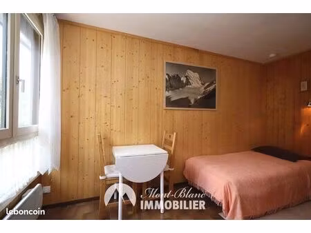 studio 1 pièce 19 m²