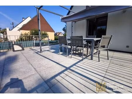 maison - 157 m² - 4 chambres - 2 salles d'eau - studio de 38 m²