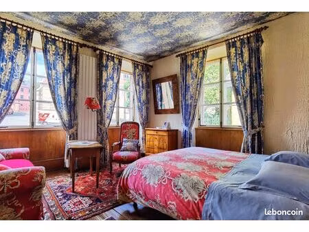 propriété 12 pièces 444 m²