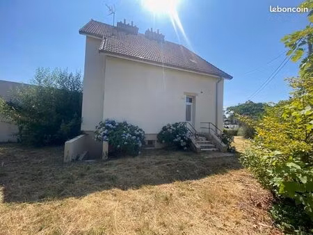 pavillon 3 pièces 80 m²
