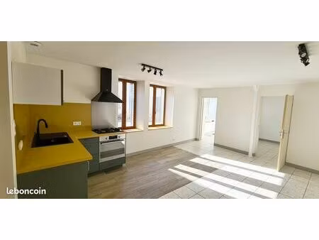 maison de ville lumineuse et rénovée