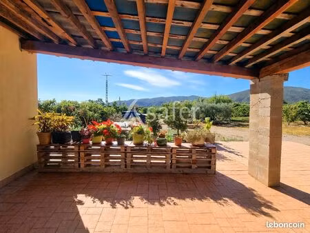 propriété 6 pièces 290 m²