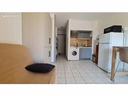 canet studio avec parking pour étudiant 385 euros par mois