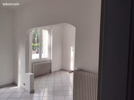location appartement f2 rdc 50 m2