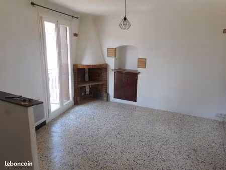 location  maison de village st jean pla de corts