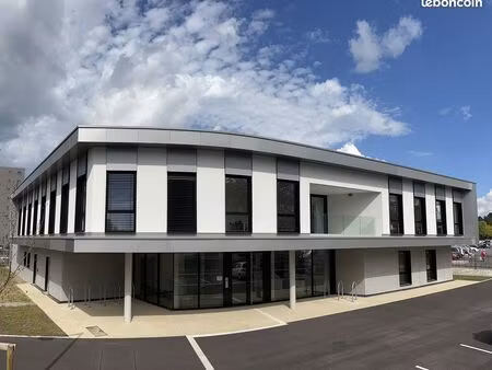 location de bureaux à loyer modéré