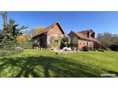 ferme 6 pièces 241 m²