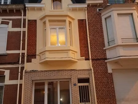 appartement t2 hyper centre avec terrasse sans vis à vis