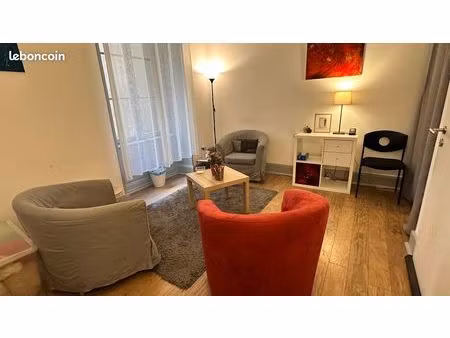 location cabinet/bureau