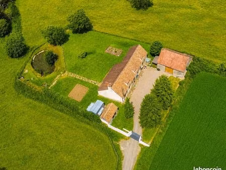 maison 6 pièces 225 m²