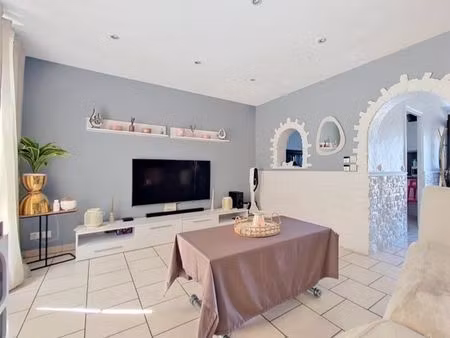 ◊ baisse de prix – maison 3 pièces avec 2 chambres  jardins  sous-sol et box 16 m²