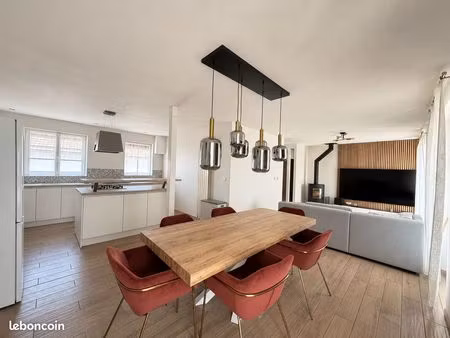 maison 6 pièces 117 m²