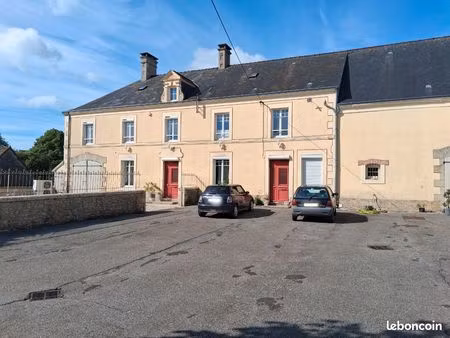 maison avec dépendances