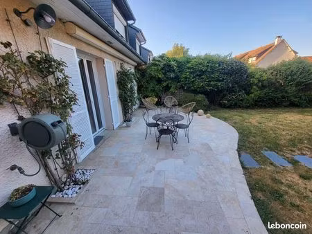 maison le villaret