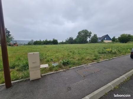 terrain 519 m² le trait