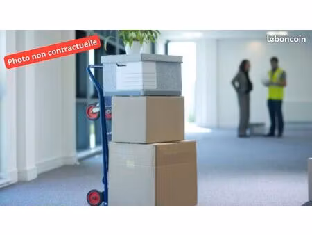 local bureaux 140 m²
