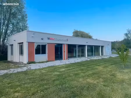a louer bureau - espace de travail - lieu de travail