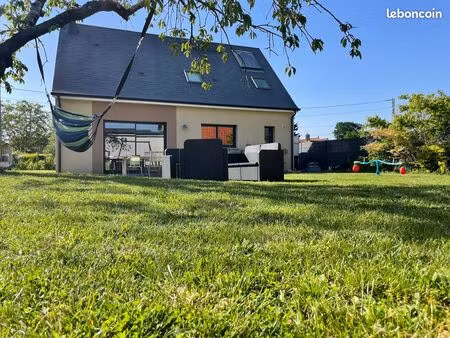 location maison 115m2 aigné