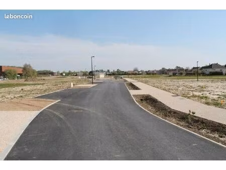 terrain 610 m² saint paer